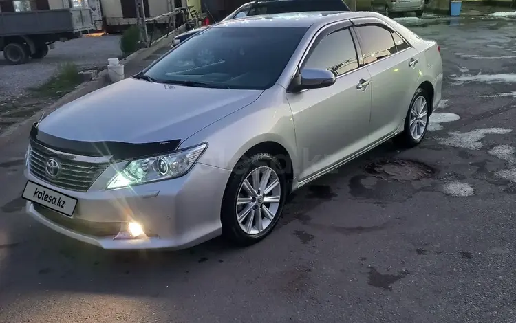 Toyota Camry 2013 годаfor11 000 000 тг. в Шымкент