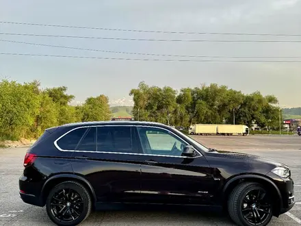 BMW X5 2014 года за 20 000 000 тг. в Алматы – фото 28