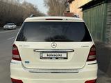 Mercedes-Benz GL 550 2011 годаfor12 500 000 тг. в Алматы – фото 4