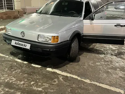 Volkswagen Passat 1993 года за 1 350 000 тг. в Астана – фото 6