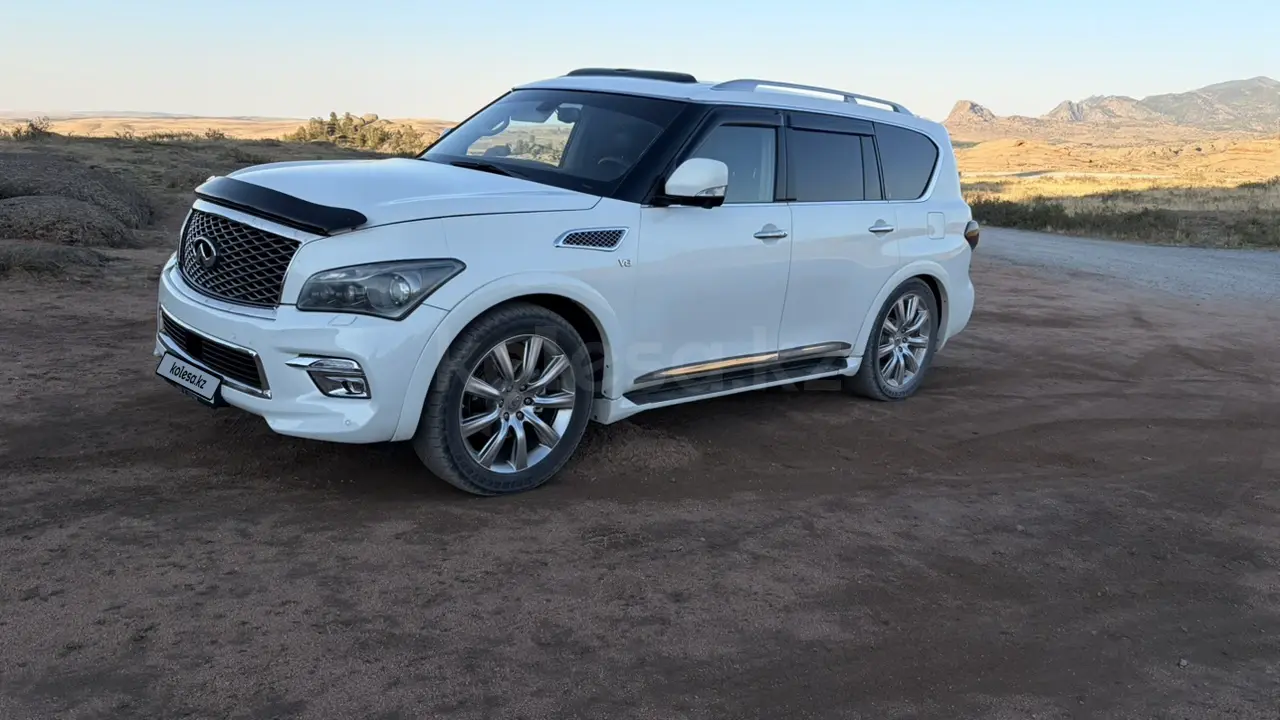 Infiniti QX56, 2011