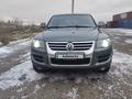 Volkswagen Touareg 2008 годаүшін6 500 000 тг. в Караганда