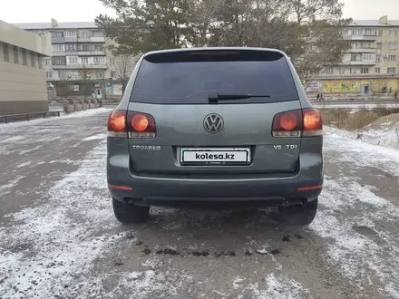 Volkswagen Touareg 2008 года за 6 500 000 тг. в Караганда – фото 6