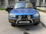 Toyota RAV4 1997 года за 2 000 000 тг. в Алматы