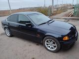 BMW 320 1999 годаүшін3 500 000 тг. в Сатпаев – фото 2