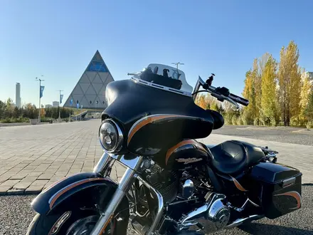 Harley-Davidson  Street Glide 2012 года за 6 400 000 тг. в Астана – фото 2