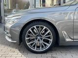 BMW M760 2017 года за 44 000 000 тг. в Алматы – фото 4