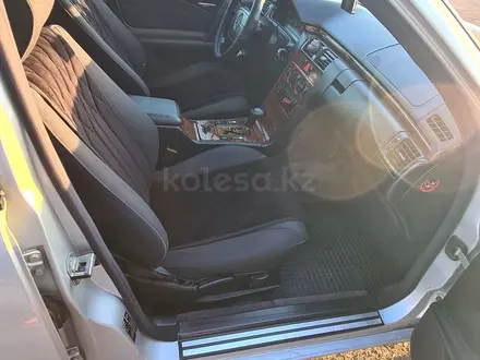 Mercedes-Benz E 280 1999 года за 4 000 000 тг. в Кордай – фото 16