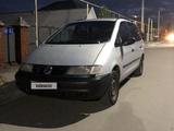 Volkswagen Sharan 1995 года за 3 300 000 тг. в Костанай