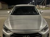 Hyundai Elantra 2018 годаfor5 100 000 тг. в Атырау