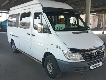 Mercedes-Benz Sprinter 2001 года за 6 000 000 тг. в Талдыкорган