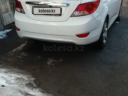 Hyundai Solaris 2013 года за 6 300 000 тг. в Алматы – фото 3