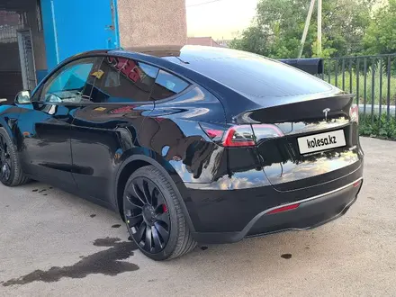 Tesla Model Y 2023 года за 31 500 000 тг. в Алматы – фото 8