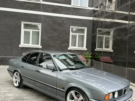 BMW 525 1992 года за 2 600 000 тг. в Шымкент – фото 8