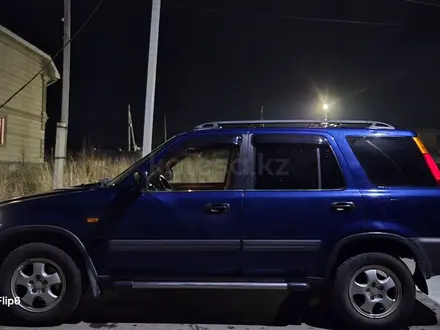 Honda CR-V 1997 года за 3 300 000 тг. в Алматы – фото 2