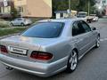 Mercedes-Benz E 55 AMG 2001 годаfor8 000 000 тг. в Алматы – фото 4