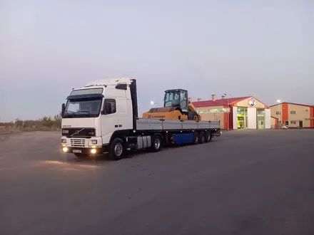 Volvo  FH 2001 года за 20 000 000 тг. в Астана – фото 3