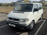 Volkswagen Multivan 1998 года за 3 500 000 тг. в Астана