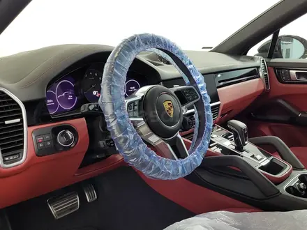 Porsche Cayenne Coupe 2022 года за 99 000 000 тг. в Алматы – фото 7