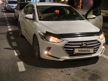 Hyundai Elantra 2018 года за 8 200 000 тг. в Актау – фото 8