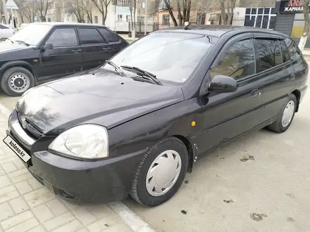 Kia Rio 2004 года за 2 100 000 тг. в Кульсары – фото 2