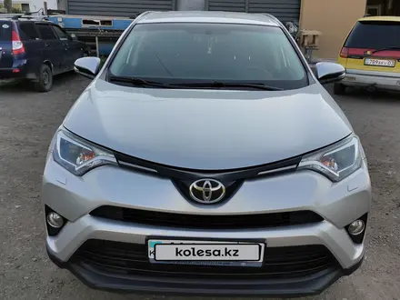 Toyota RAV4 2016 года за 11 500 000 тг. в Астана – фото 3