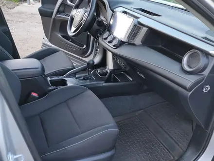 Toyota RAV4 2016 года за 11 500 000 тг. в Астана – фото 8