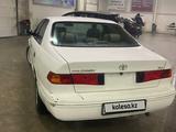 Toyota Camry 2000 годаүшін2 150 000 тг. в Семей – фото 3