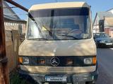 Mercedes-Benz 1990 годаfor2 000 000 тг. в Тараз