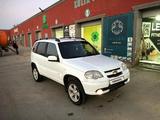 Chevrolet Niva 2013 года за 3 000 000 тг. в Актау – фото 3