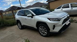 Toyota RAV4 2019 года за 14 000 000 тг. в Уральск