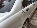 Mercedes-Benz C 200 2001 года за 3 700 000 тг. в Костанай – фото 2