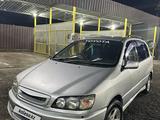 Toyota Ipsum 1997 года за 4 100 000 тг. в Алматы