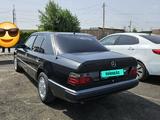 Mercedes-Benz E 230 1991 года за 1 500 000 тг. в Шымкент