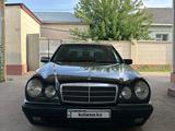 Mercedes-Benz E 320 1999 годаүшін3 350 000 тг. в Сарыагаш