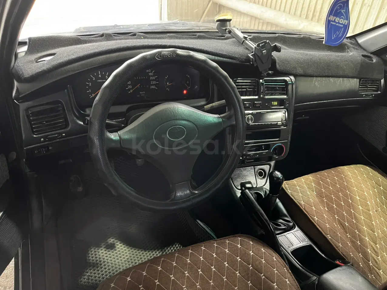 Toyota Carina E, 1993