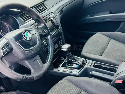 Skoda Superb 2011 года за 2 900 000 тг. в Алматы