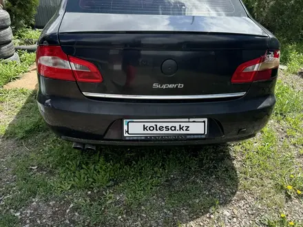 Skoda Superb 2011 года за 2 900 000 тг. в Алматы – фото 3