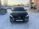 Toyota Camry 2019 года за 13 600 000 тг. в Семей
