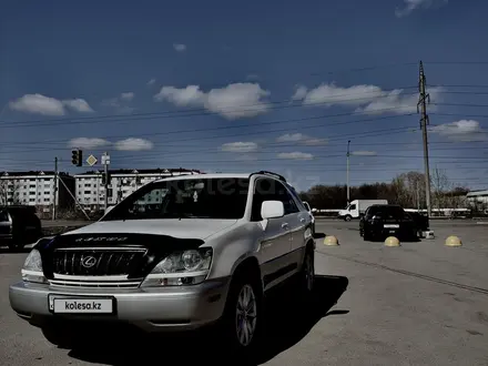 Lexus RX 300 2001 года за 5 850 000 тг. в Петропавловск – фото 4