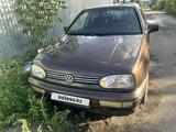 Volkswagen Golf 1993 годаfor1 500 000 тг. в Абай (Абайский р-н) – фото 2