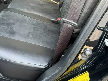 Toyota Land Cruiser Prado 2017 года за 19 000 000 тг. в Астана – фото 6