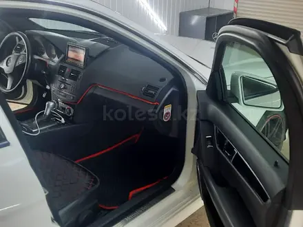 Mercedes-Benz C 200 2010 года за 6 000 000 тг. в Кокшетау – фото 8