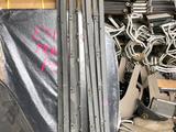Накладки порогов Камри 30 за 777 тг. в Алматы