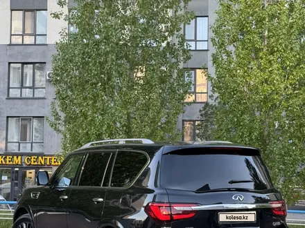 Infiniti QX80 2022 года за 29 900 000 тг. в Астана – фото 8