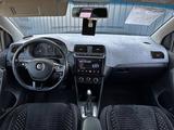 Volkswagen Polo 2011 года за 6 050 000 тг. в Актобе – фото 5