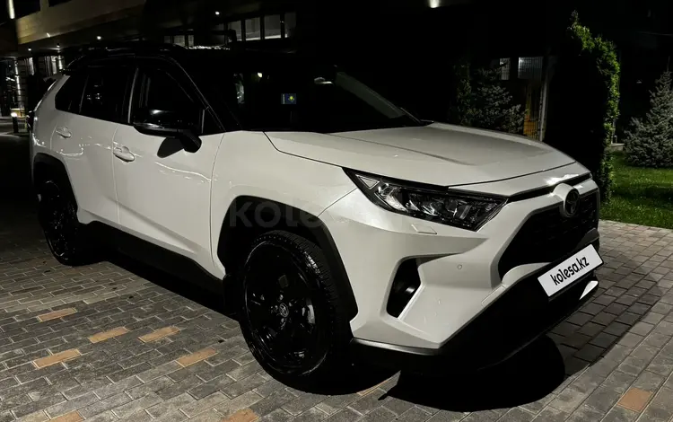 Toyota RAV4 2020 годаүшін15 200 000 тг. в Алматы