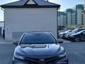 Toyota Camry 2021 года за 12 750 000 тг. в Атырау – фото 9