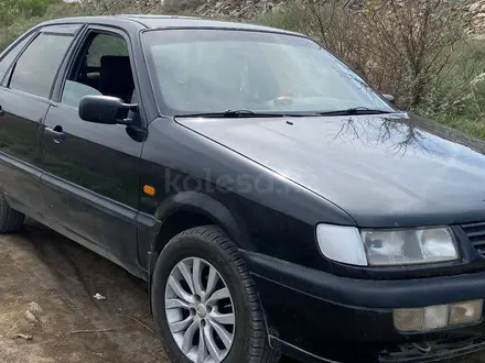 Volkswagen Passat 1994 года за 1 650 000 тг. в Жезказган – фото 6