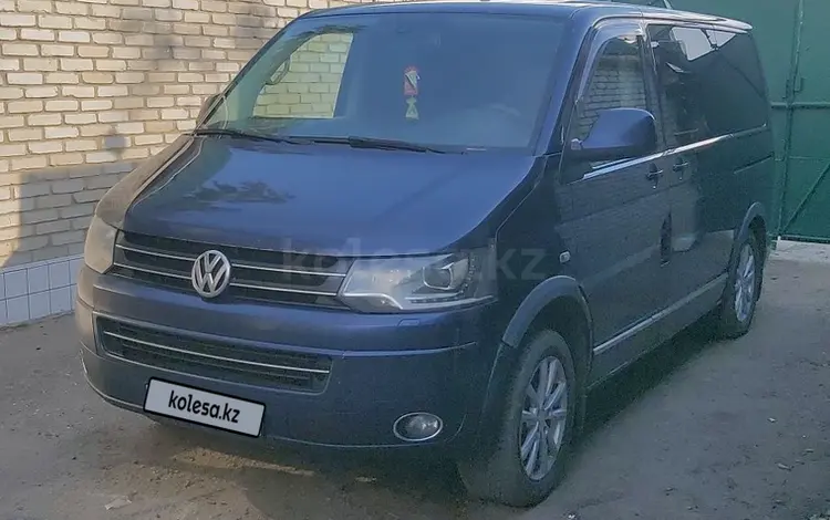 Volkswagen Multivan 2012 года за 14 900 000 тг. в Костанай